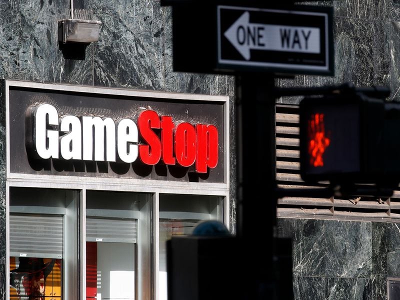 Solana Memes, GameStop Stock Jump 44% in Premarket as ‘Roaring Kitty’ Returns on X