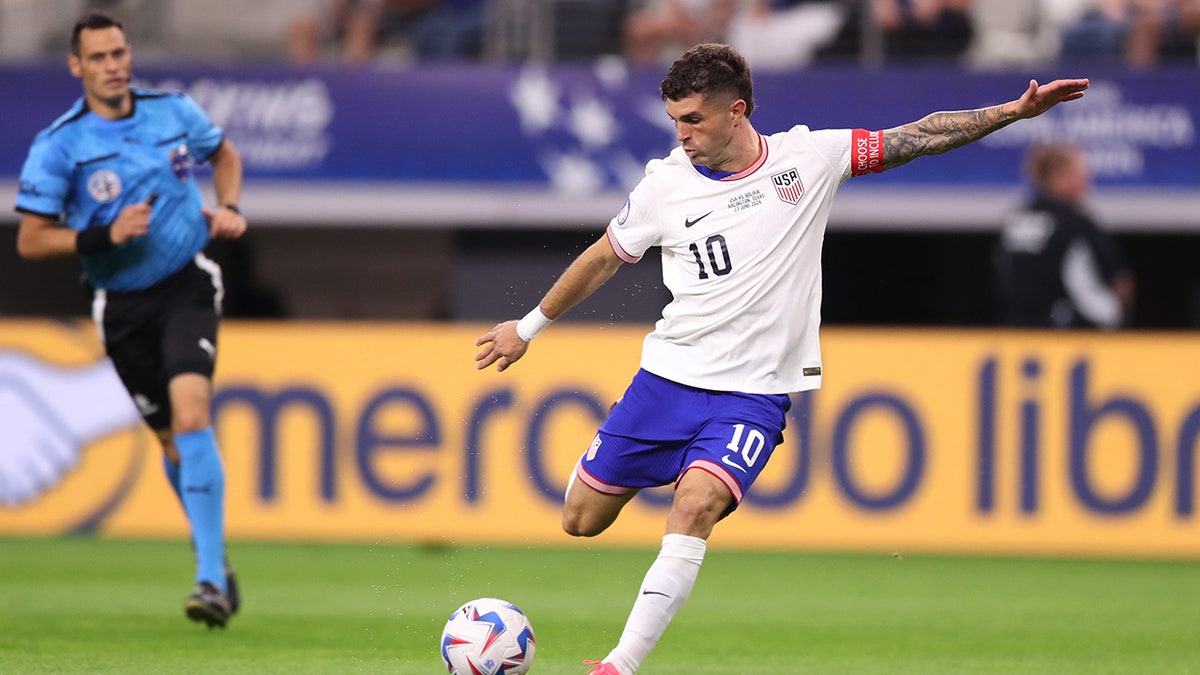 Christian Pulisic buries Team USA’s first Copa América goal with gorgeous strike vs Bolivia