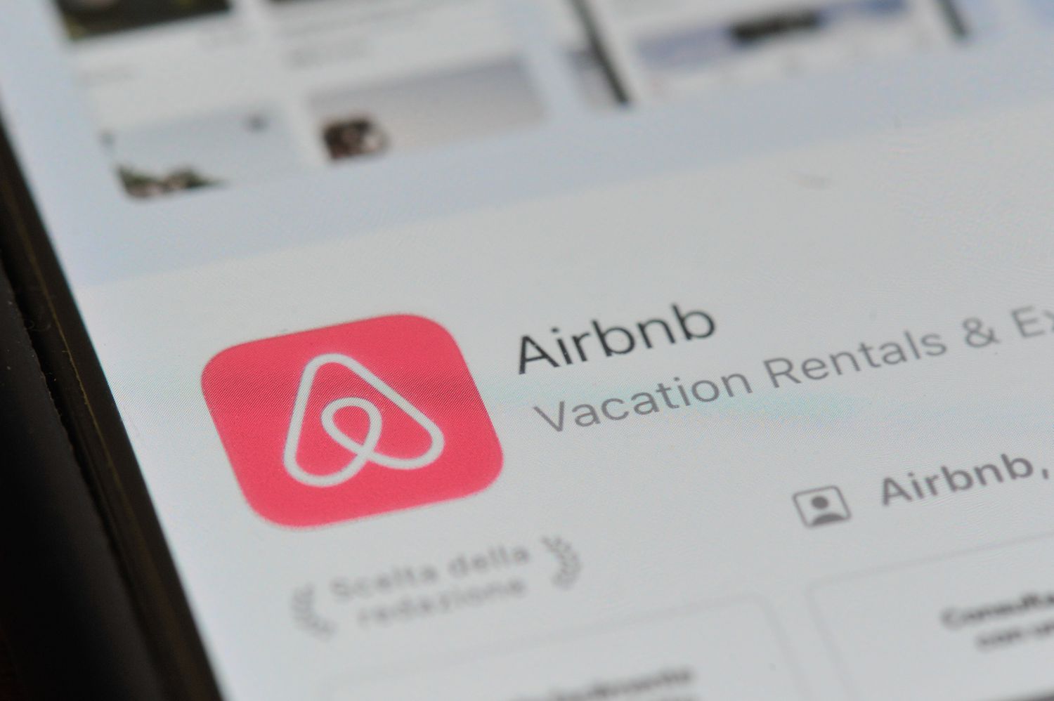 Airbnb’s Revenue Tops Expectations, But Profits Fall Short